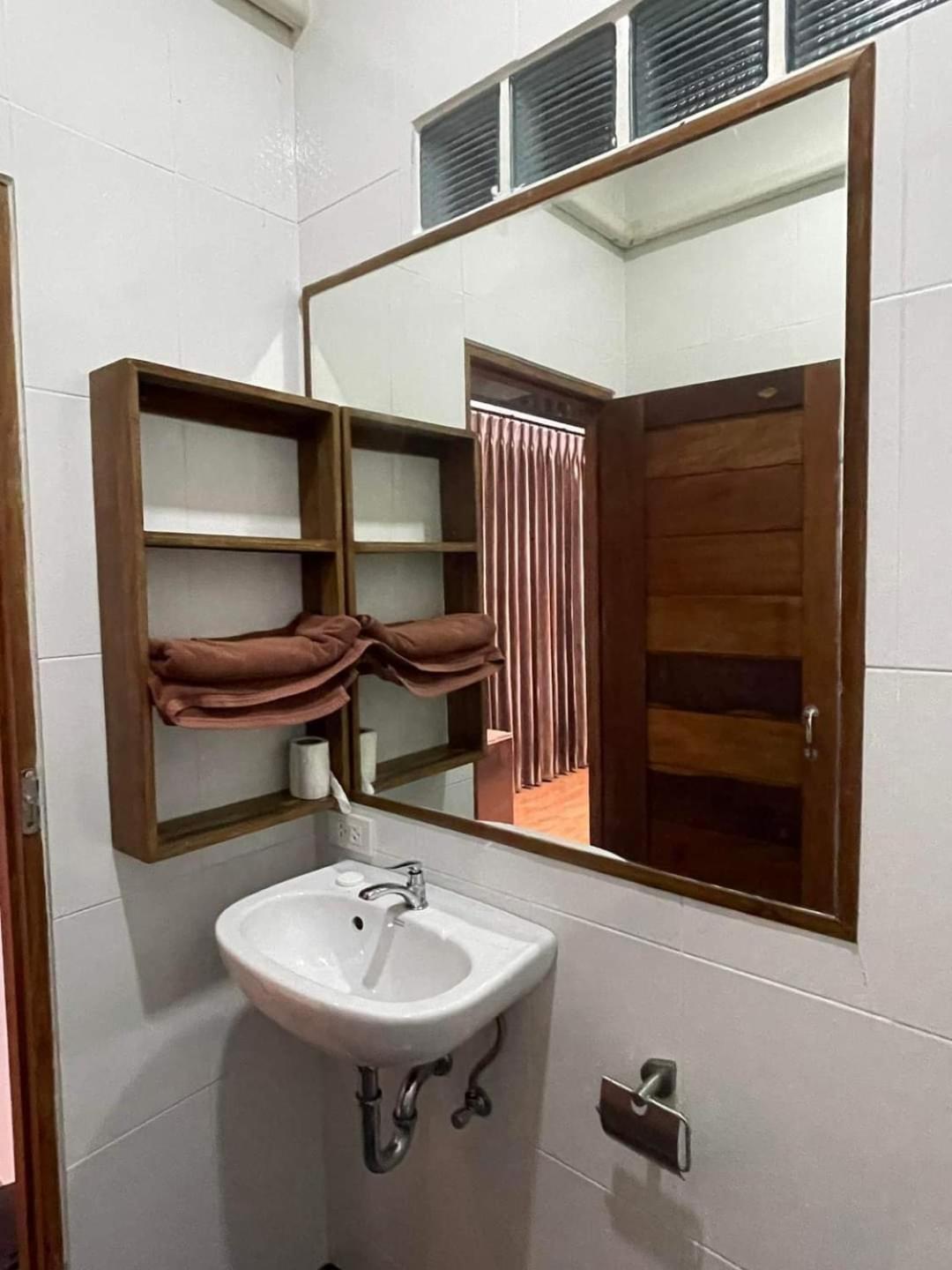 Hotel Baan Laanta@Lanta Ko Lanta Esterno foto